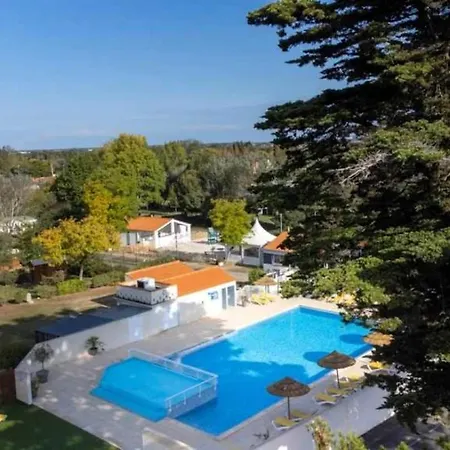 4 Etoiles - Piscine - Cbgcb0g *